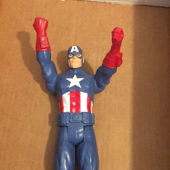 Captain America - Picture 7 of 10